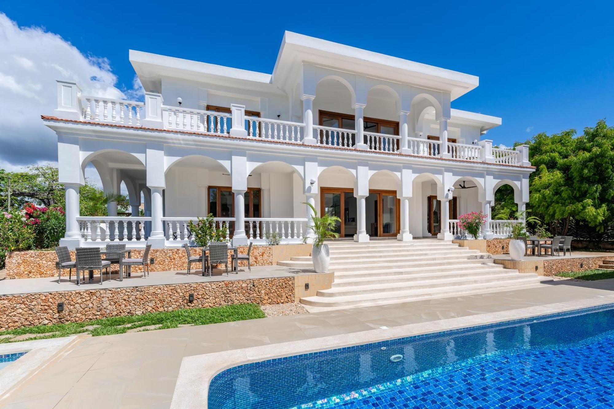 Villa Branca Diani Boutique Luxury & Personalized Service Diani Beach Exterior photo