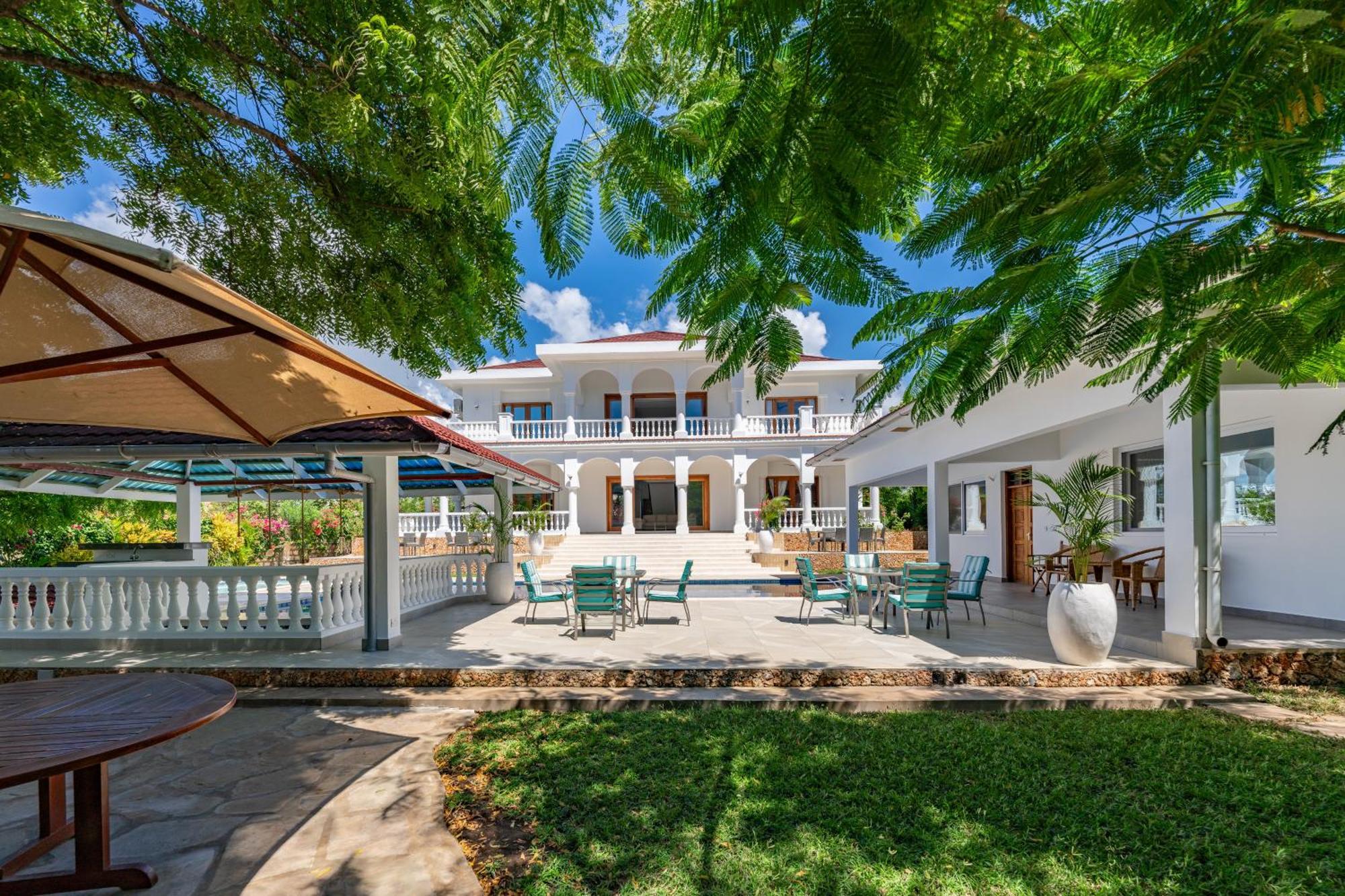 Villa Branca Diani Boutique Luxury & Personalized Service Diani Beach Exterior photo