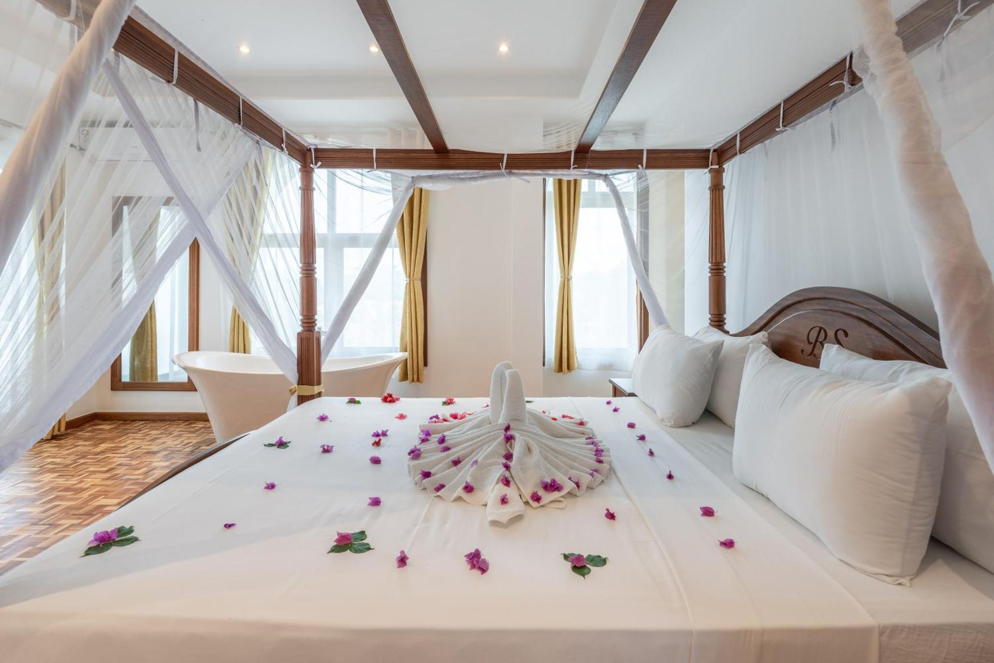 Villa Branca Diani Boutique Luxury & Personalized Service Diani Beach Exterior photo