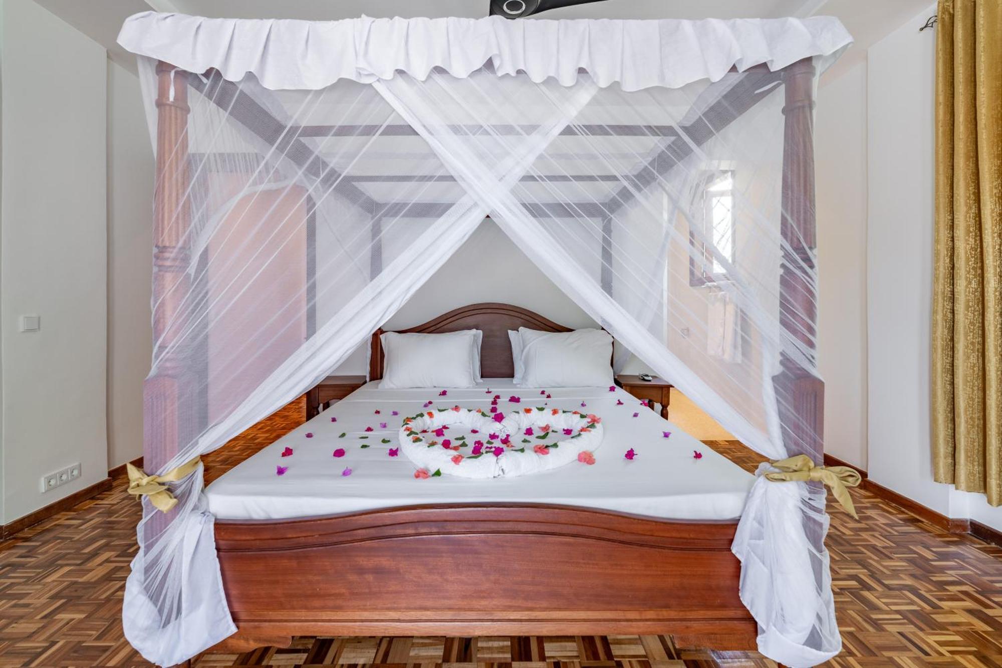 Villa Branca Diani Boutique Luxury & Personalized Service Diani Beach Exterior photo